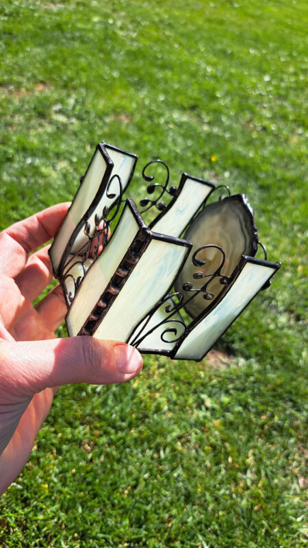 Achátový  svícen  V mechu