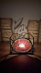 Achátový svícen s hnědým achátem