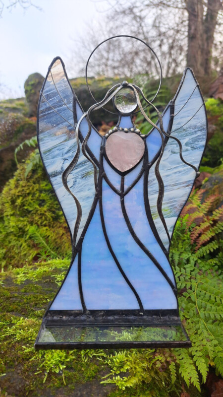 Modrý anděl s růženínem