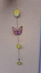 Závěs motýlek