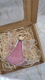 Andílek v dárkové krabičce